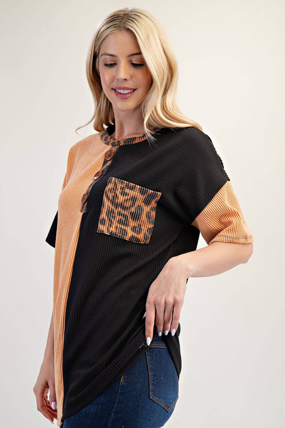 Two-tone Knit Top With Leopard Accent
