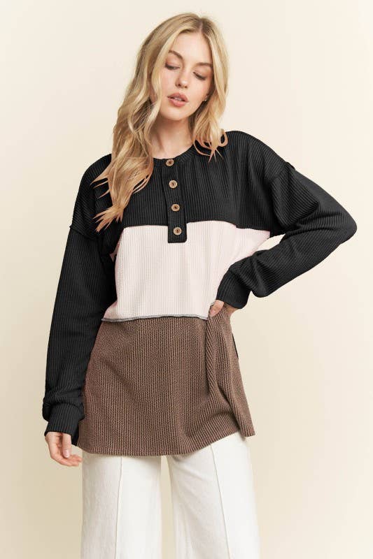 LONG SLEEVE COLOR BLOCK HENLEY TOP