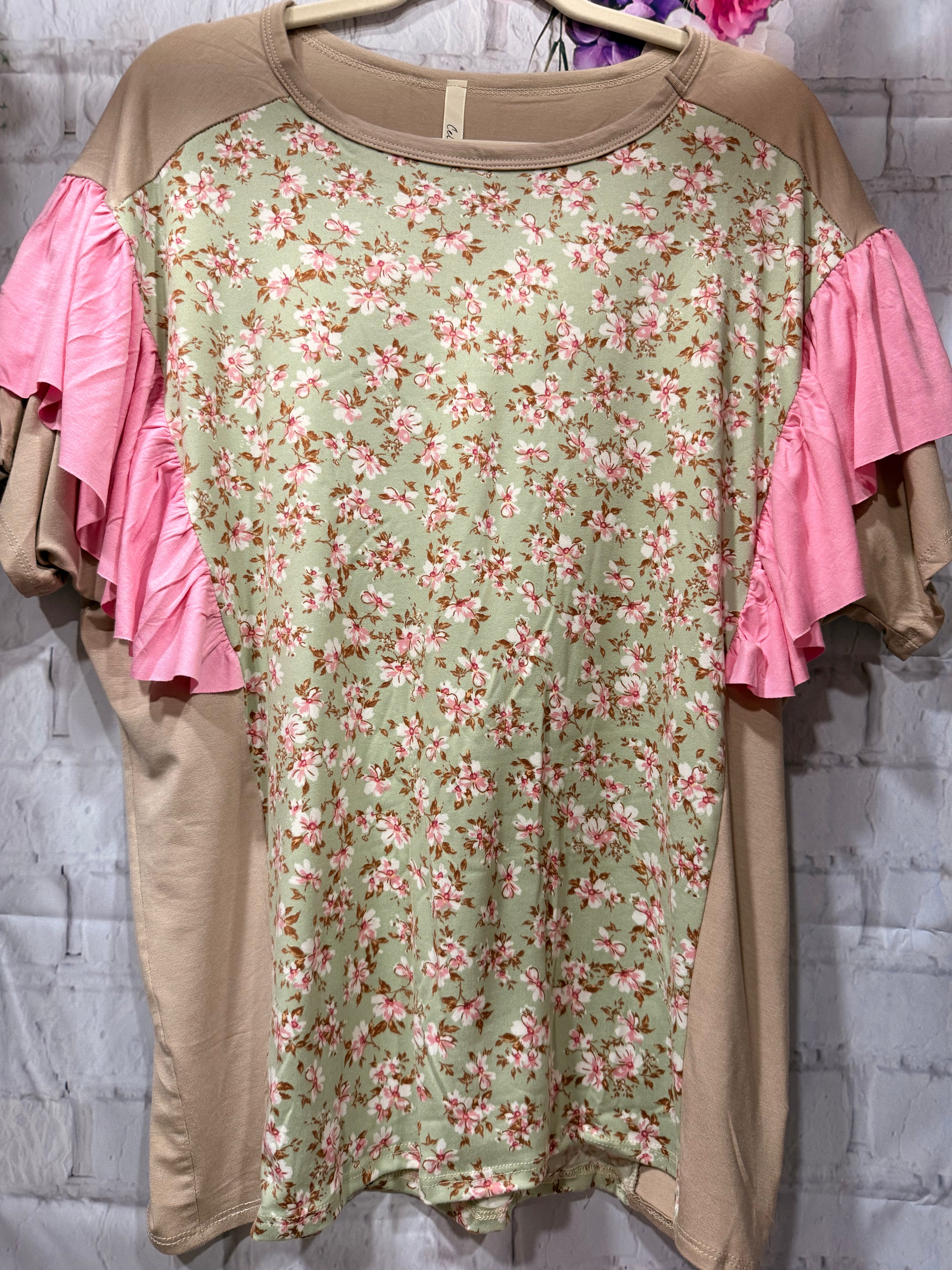 Ruffle Sleeve Floral Top